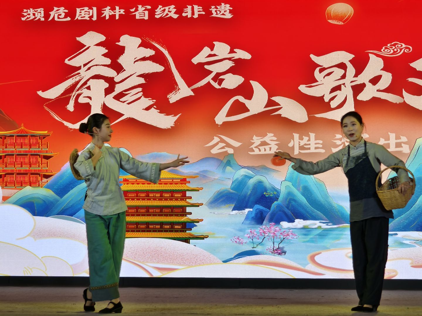 閩農(nóng)學(xué)子赴龍巖，非遺傳承正當(dāng)時(shí)