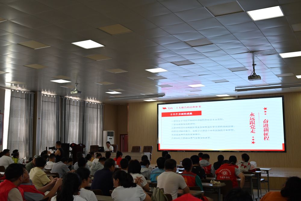 黨的二十大宣講隊(duì)順利開展社會(huì)實(shí)踐活動(dòng)