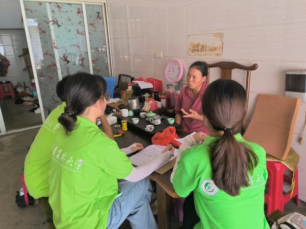 入戶問卷察民生，精準(zhǔn)調(diào)研助三農(nóng)