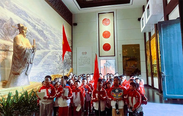 吉安縣廬陵學(xué)校開(kāi)展社會(huì)實(shí)踐活動(dòng)